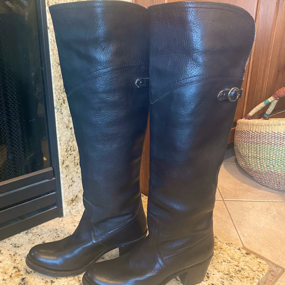 Frye Jane Tall, black 7.5B leather boot